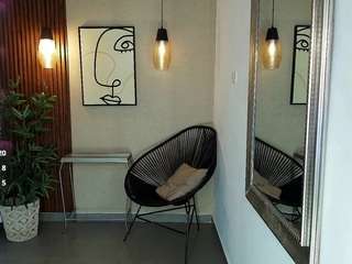  lia-mar chat room