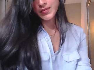 le modèle lia-mar est en webcam porno dans un show sur le site camsoda, il possède les tags suivants: anal,pussy,naked,natural,nature,no drinking,no smoking,normal,orgasm,public,sexy,full nudity,shaved pussy,skinny,spank,squirter,teen 18,tiny tits,twerk,wet