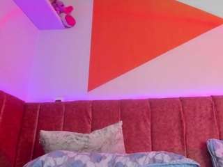 MajooGomez live webcam show