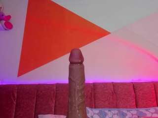 MajooGomez live webcam show