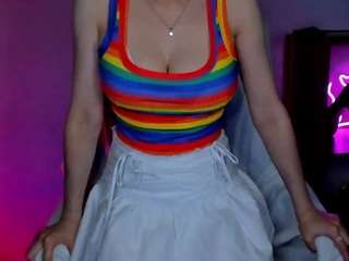 MayaLust live webcam show