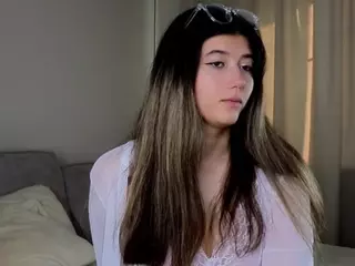 Gazzy's Live Sex Cam Show