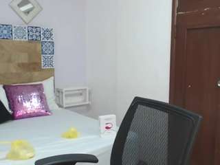  scalrte-levis chat room