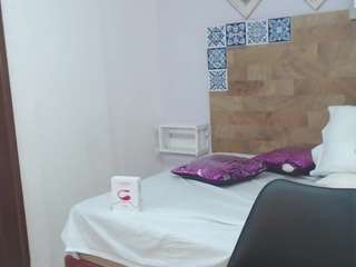 scalrte-levis Live Webcam on CamSoda