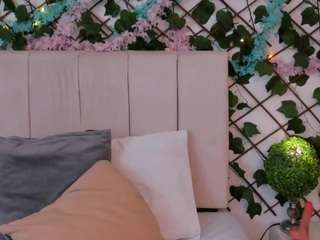 scalrte-levis's CamSoda show and profile