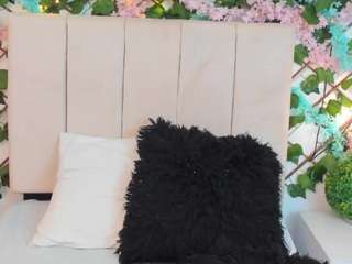 scalrte-levis Live Webcam on CamSoda