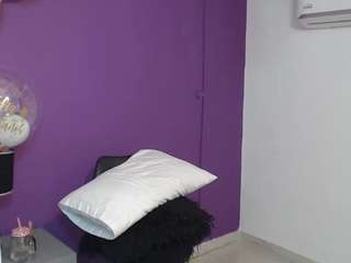 scalrte-levis Live Webcam on CamSoda