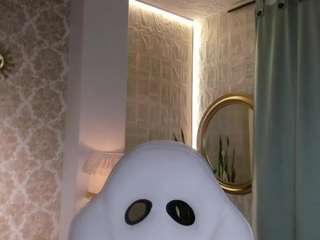 lilyythea from CamSoda is Freechat