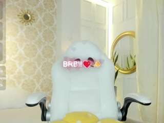 LilyyThea live cam preview