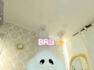 LilyyThea live cam preview