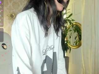 LilyyThea