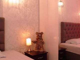 sabrinaa-fox Live Webcam on CamSoda