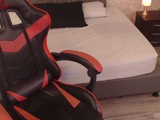 sabrinaa-fox Live Webcam on CamSoda