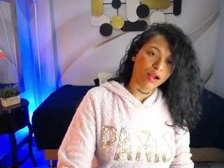 unforgettable-gh Live Webcam on CamSoda