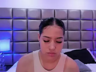 velvetvixens's Live Sex Cam Show