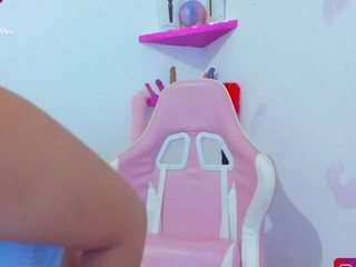 vivibambi's CamSoda show and profile