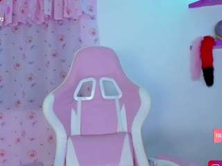 Ce modèle est en direct maintenant. vivibambi