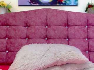 angelis21 Live Webcam on CamSoda