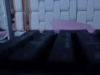  cutepetitee chat room