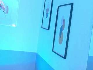 cutepetitee webcam model