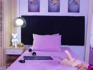 cutepetitee live webcam show
