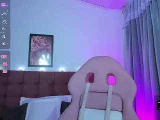 elena11's Live Sex Cam Show