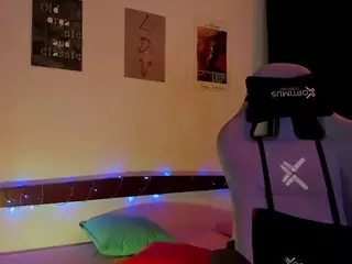 GigimonRamen's Live Sex Cam Show