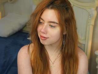  lynneaxtell chat room