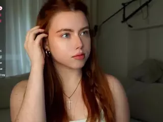 LynneAxtell's Live Sex Cam Show