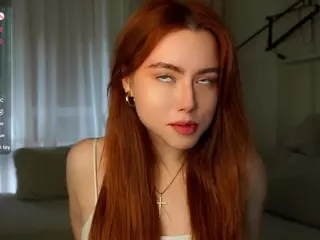LynneAxtell's Live Sex Cam Show