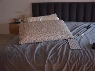 blaackvelvett's Live Sex Cam Show