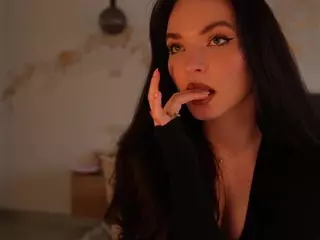 blaackvelvett's Live Sex Cam Show
