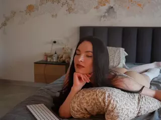 blaackvelvett's Live Sex Cam Show