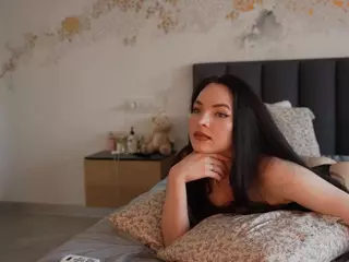 blaackvelvett's Live Sex Cam Show