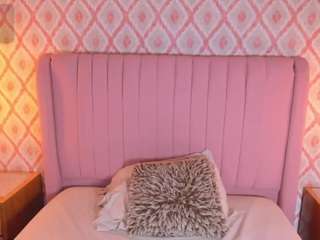 jessica-jonness Live Webcam on CamSoda