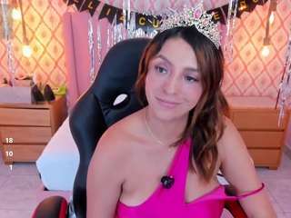 jessica-jonness live cam preview