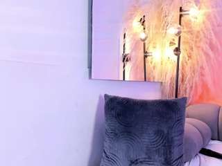 lauracarther live webcam show
