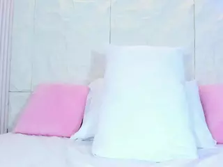 LauraCarther's Live Sex Cam Show