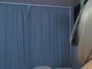 PieraVelvet's Live Sex Cam Show