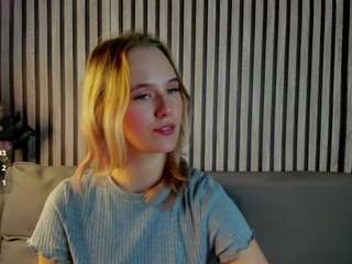  casey-sweeet chat room