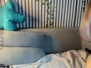 casey-sweeet Live Webcam on CamSoda