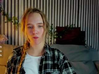 casey-sweeet Live Webcam on CamSoda