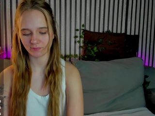 le modèle casey-sweeet est en webcam porno dans un show sur le site camsoda, il possède les tags suivants: anal,slave,masturbate,naked,nature,oil,orgasm,public,pussy,sexy,solo,joi,spank,strip,striptease,tattoos,tease,teen 18,twerk,wet