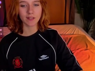 casey-sweeet's live room