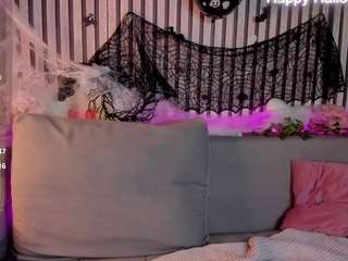 casey-sweeet's live room