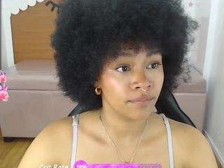 catalina25-t from CamSoda is Freechat