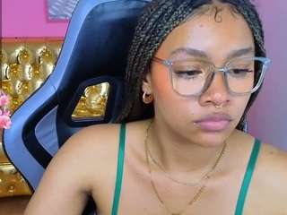 catalina25-t Live Webcam on CamSoda