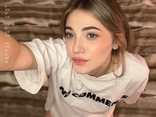 chelseadearborn webcam