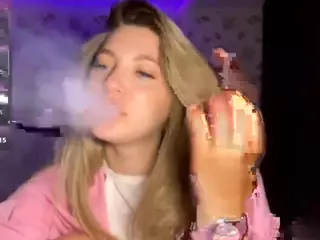 ChelseaDearborn's Live Sex Cam Show