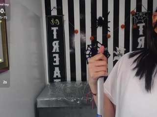 clementine-t from CamSoda is Freechat